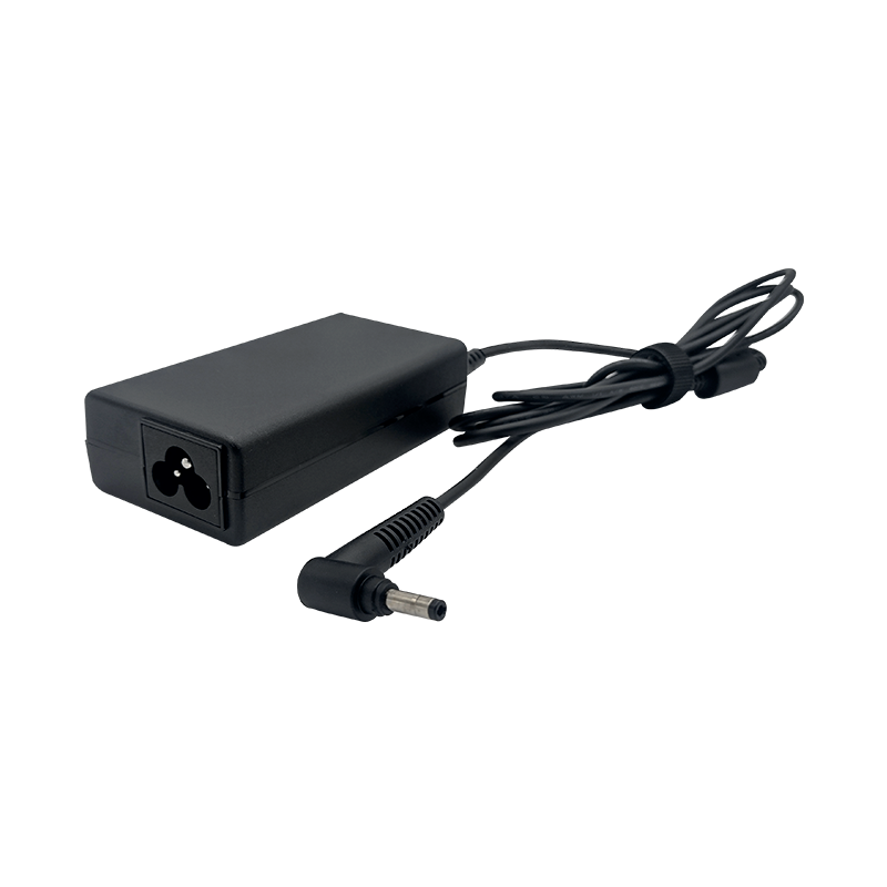 Cargador de corriente XUE® para portátil Lenovo 20V-3.25A 65W plug 4.0*1.7